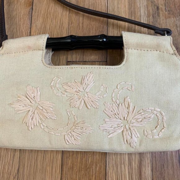 Vintage Forever by Fossil Boho Floral Embroidered Cream and Black Bamboo Handle - Picture 2 of 6